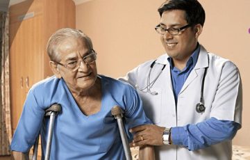 elderly-care-helps-in
